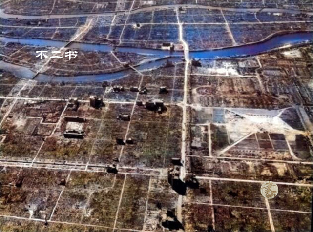  蒙彼利埃定位球显威，高空轰炸轰塌对手城池